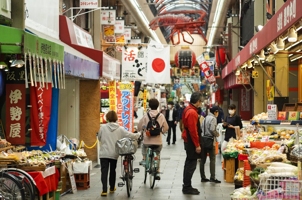 Consumo privado cresceu no Japão pelo quarto trimestre seguido — Foto: Hiro Komae/AP