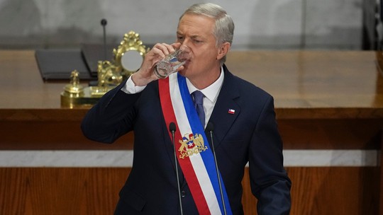 Retorno da direita leva estrangeiros a aplicar valor recorde em títulos públicos do Chile Retorno da direita leva estrangeiros a aplicar valor recorde em títulos públicos do Chile
