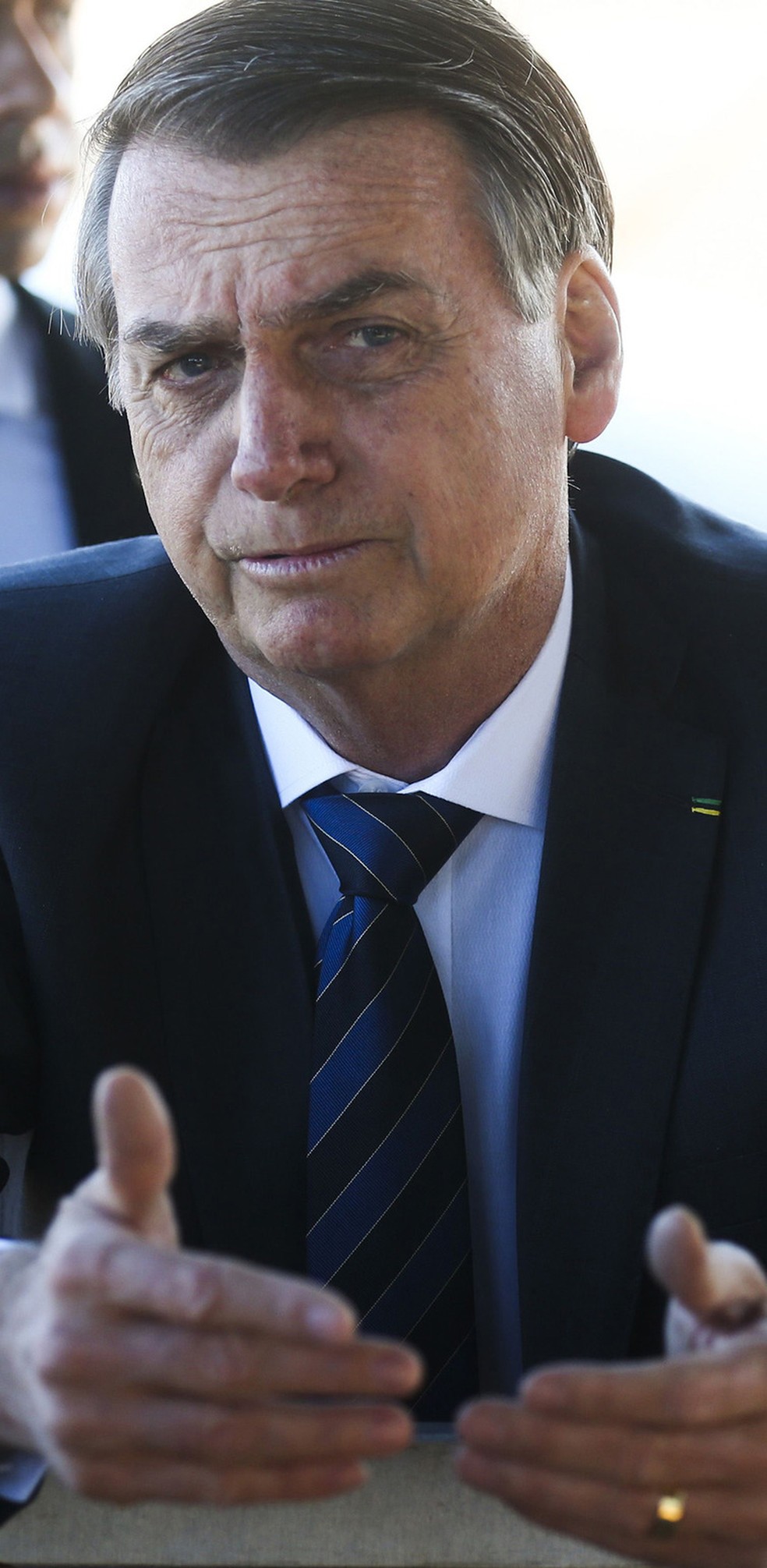 Bolsonaro: "O ministro Moro [...] não tem poder de... não julga mais ninguém" — Foto: Antônio Cruz/Agência Brasil