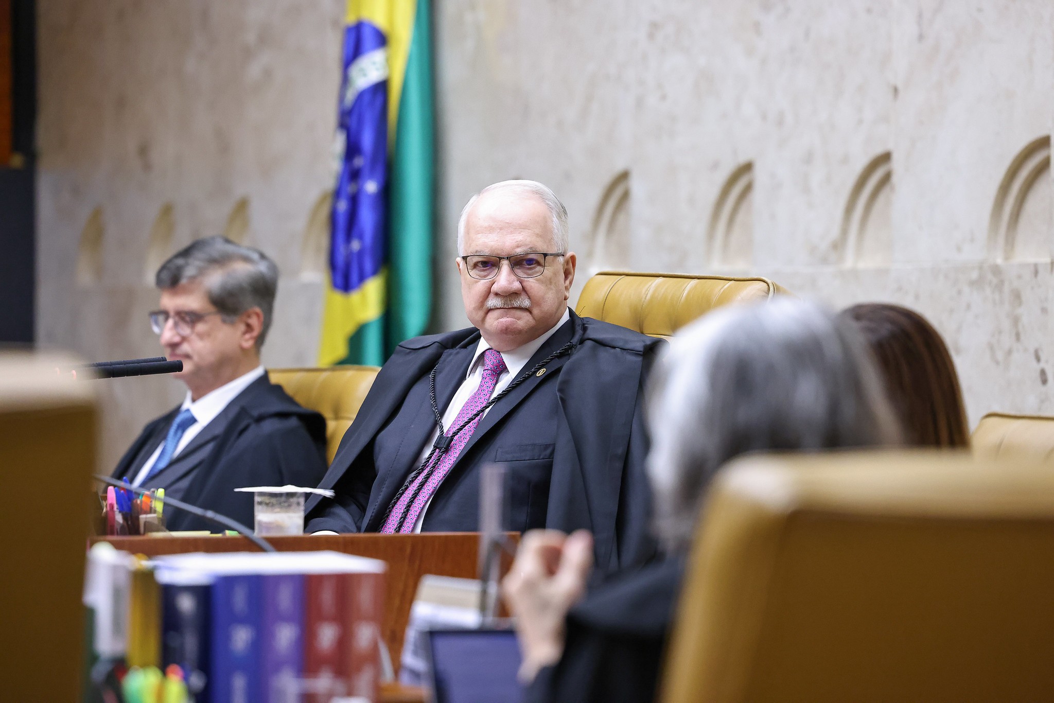 Após CPI do crime organizado rejeitar relatório, Fachin repudia menção e presta solidariedade a ministros