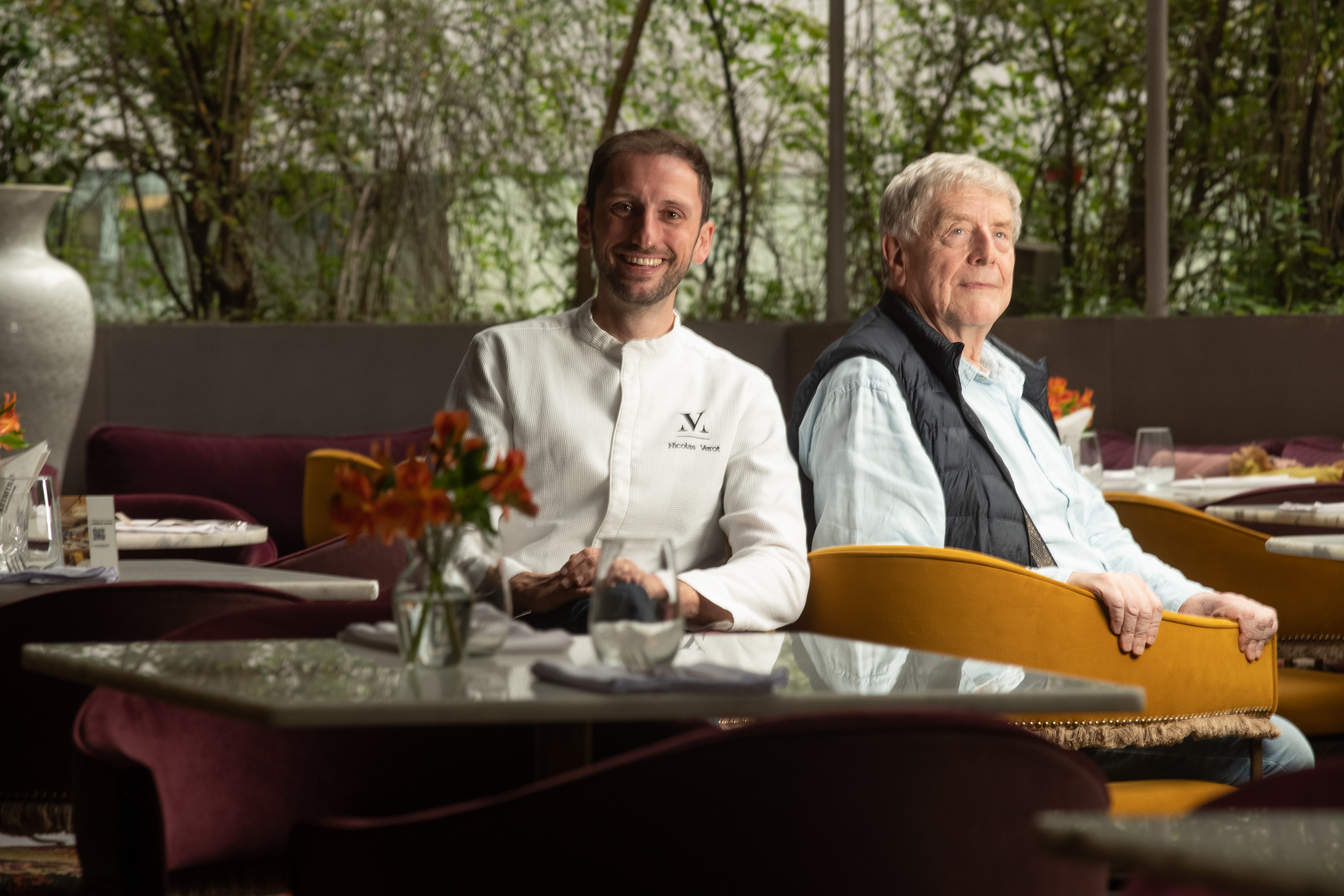 ‘Monumento’ da gastronomia francesa, que leva até dez tipos de carnes, foie gras e trufas, chega ao Brasil