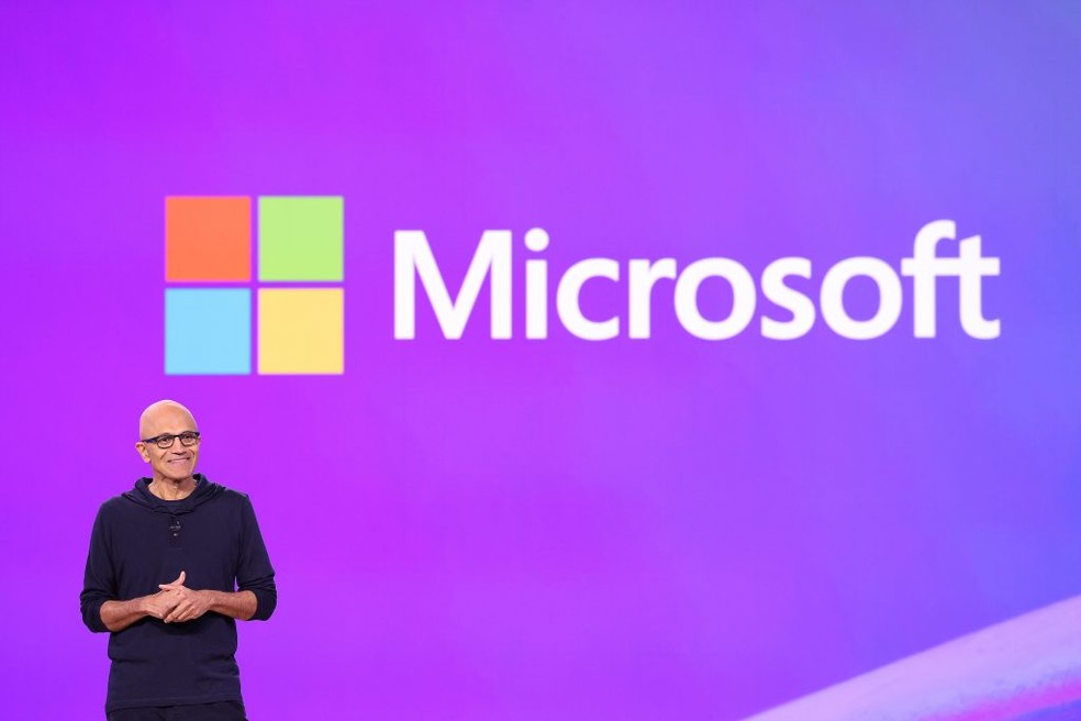 Satya Nadella, executivo-chefe e presidente do conselho da Microsoft no palco do evento Build 2024 em Redmond, Washington (EUA) — Foto: Dan DeLong / Divulgação Microsoft