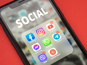 Movimento para proibir o uso de redes sociais por crianças ganha força em toda a Europa