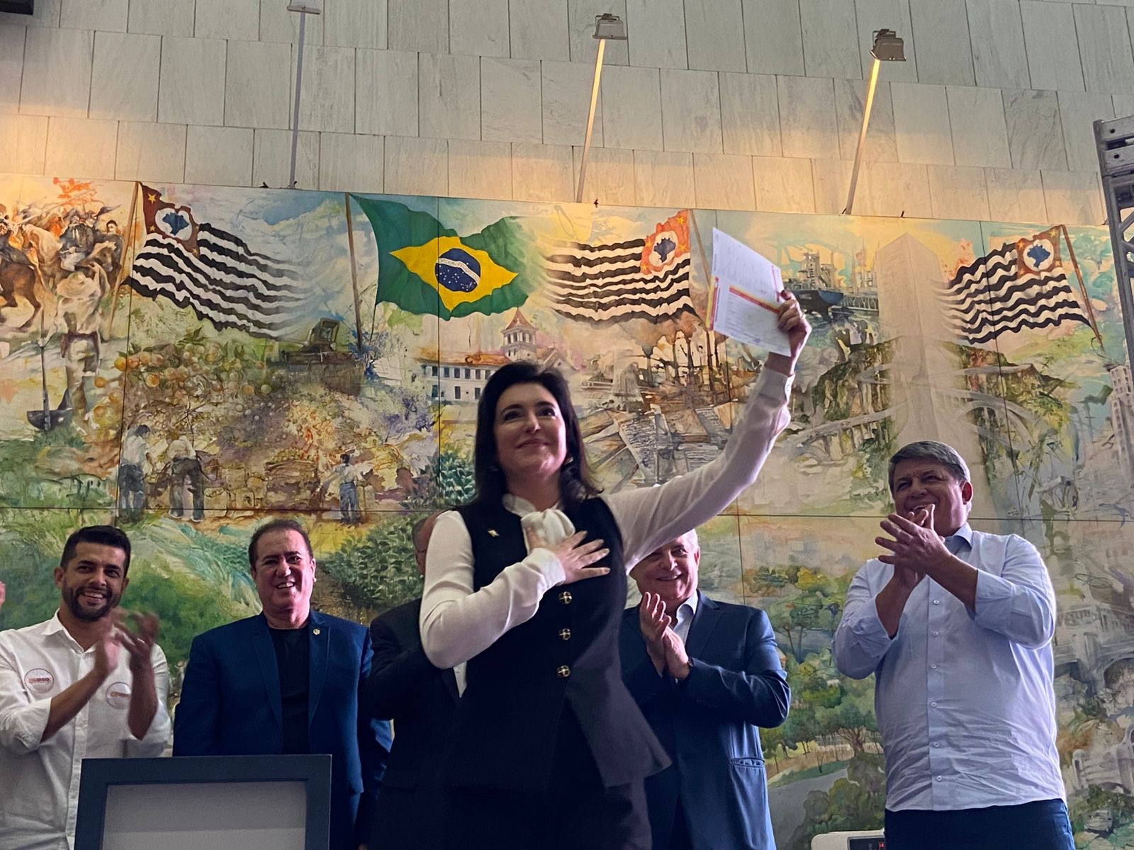 Na filiação de Tebet, PSB defende Alckmin vice e aliança com o PT no 1º turno em SP