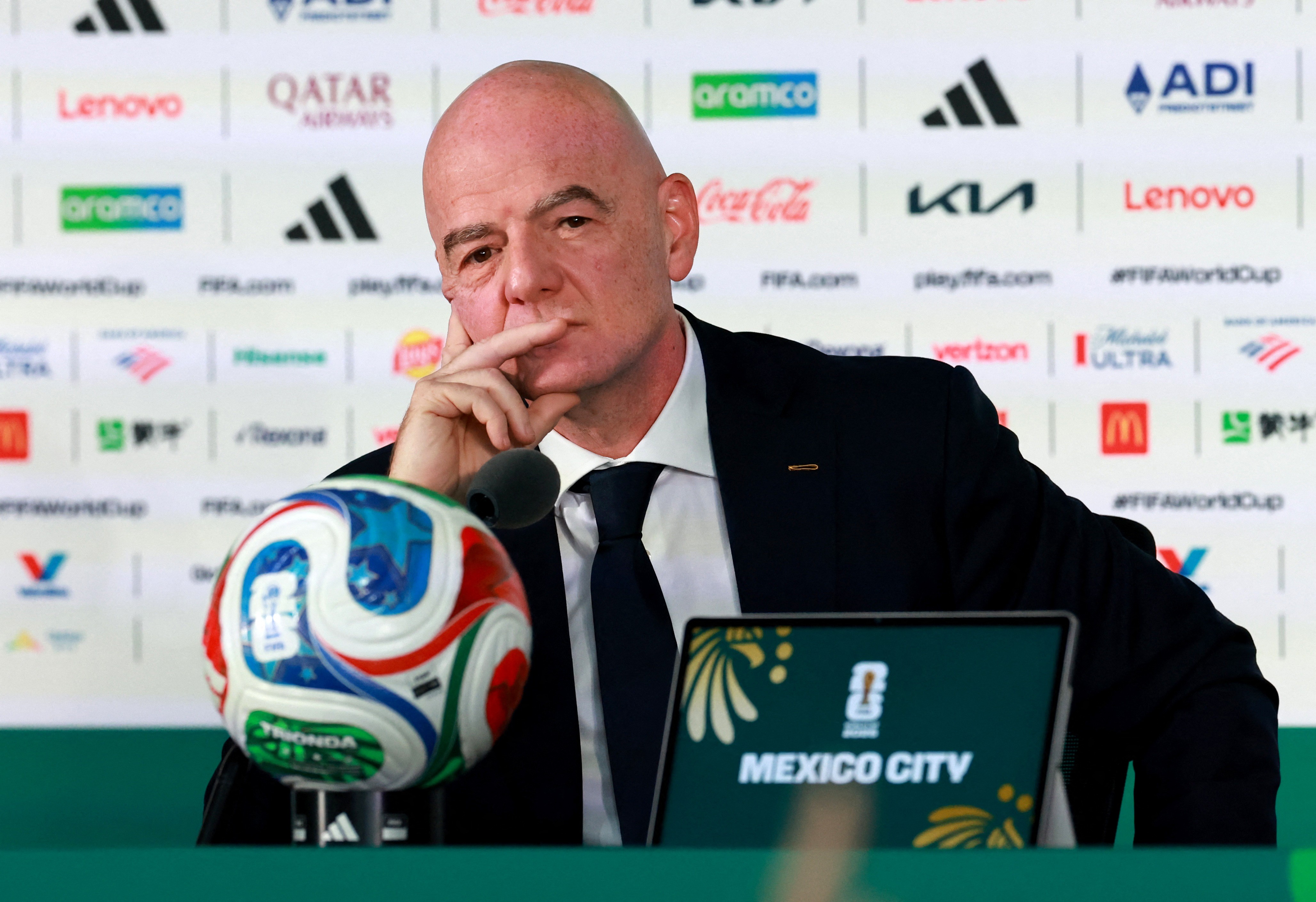 Declaração de Infantino sobre restrições migratórias dos EUA