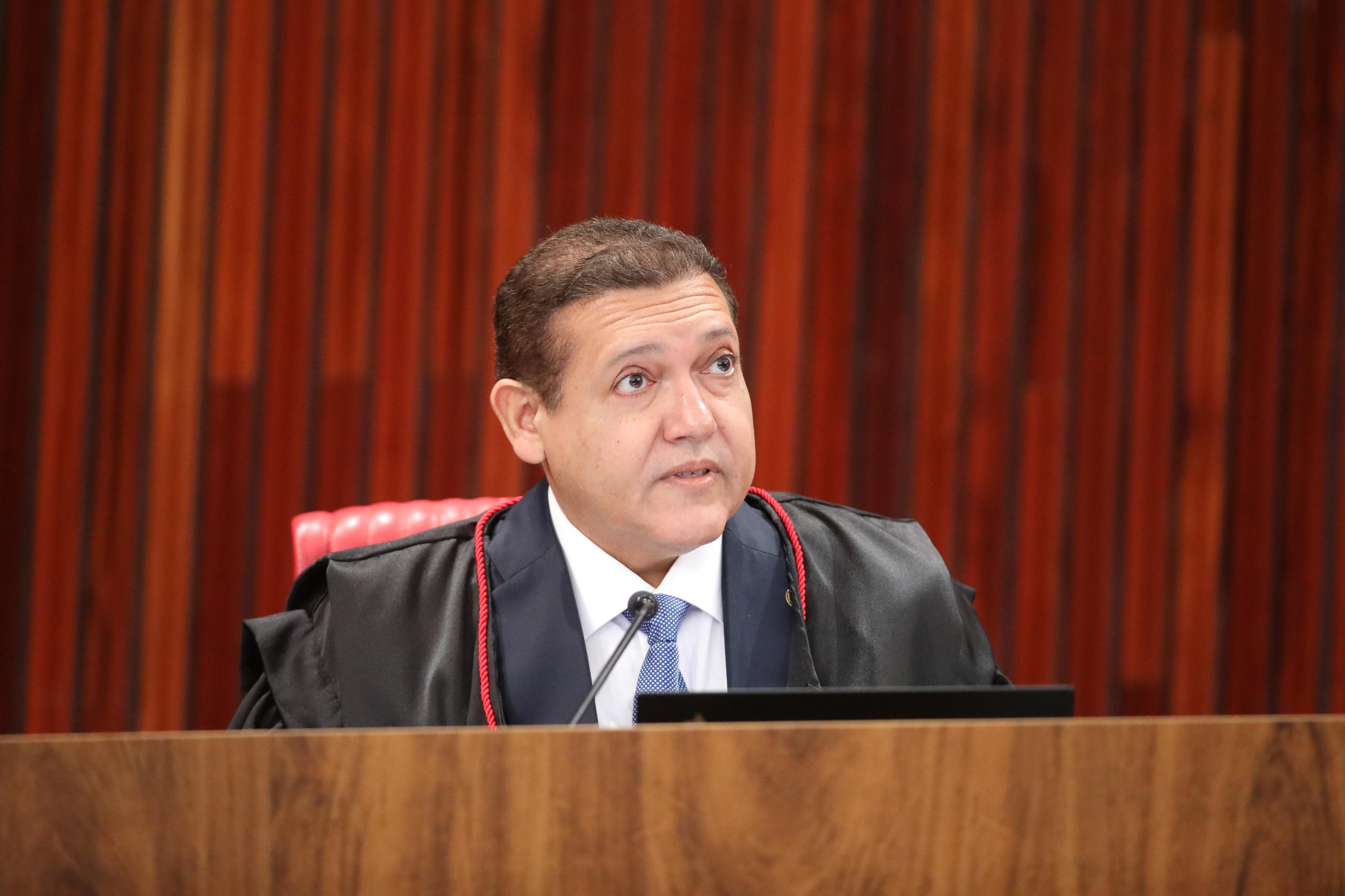 Nunes Marques será relator do pedido de revisão criminal de Bolsonaro