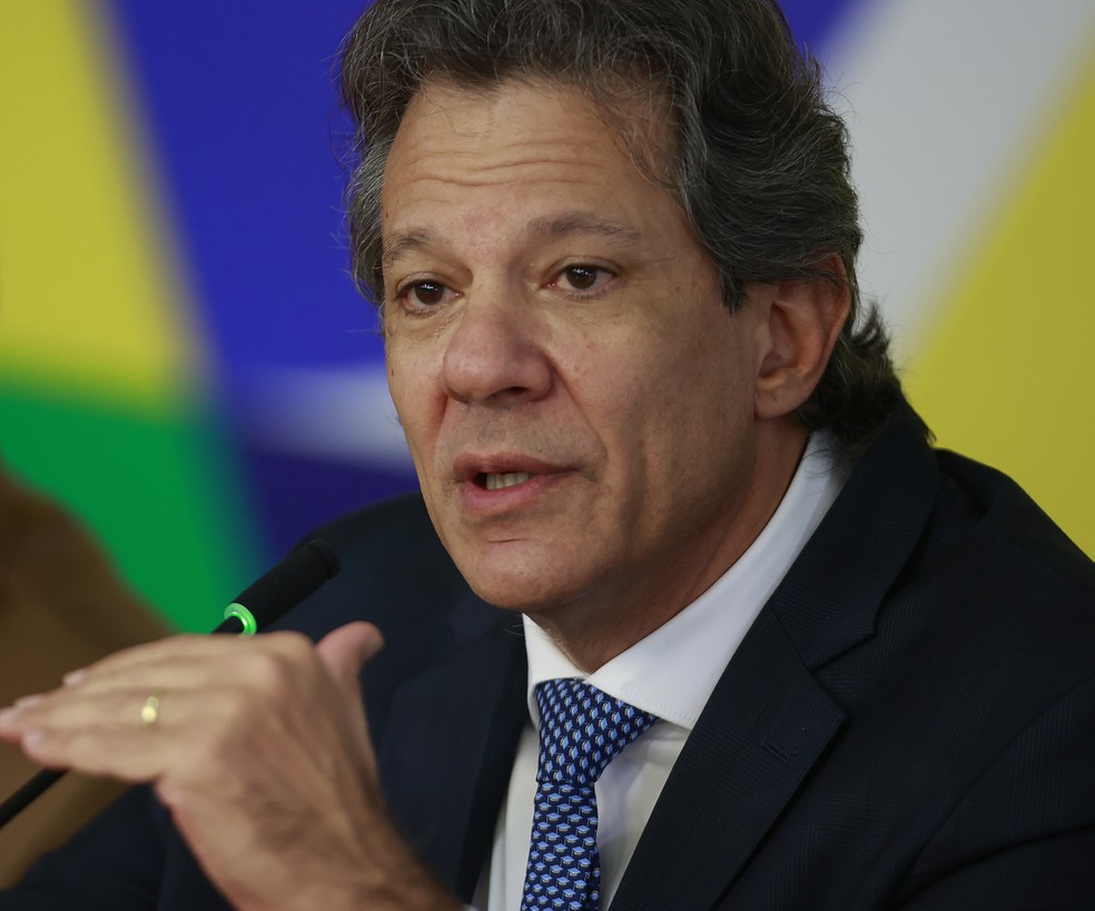 Haddad: ministro já começou a montar núcleo duro de campanha em SP — Foto: Cristiano Mariz/Agência O Globo