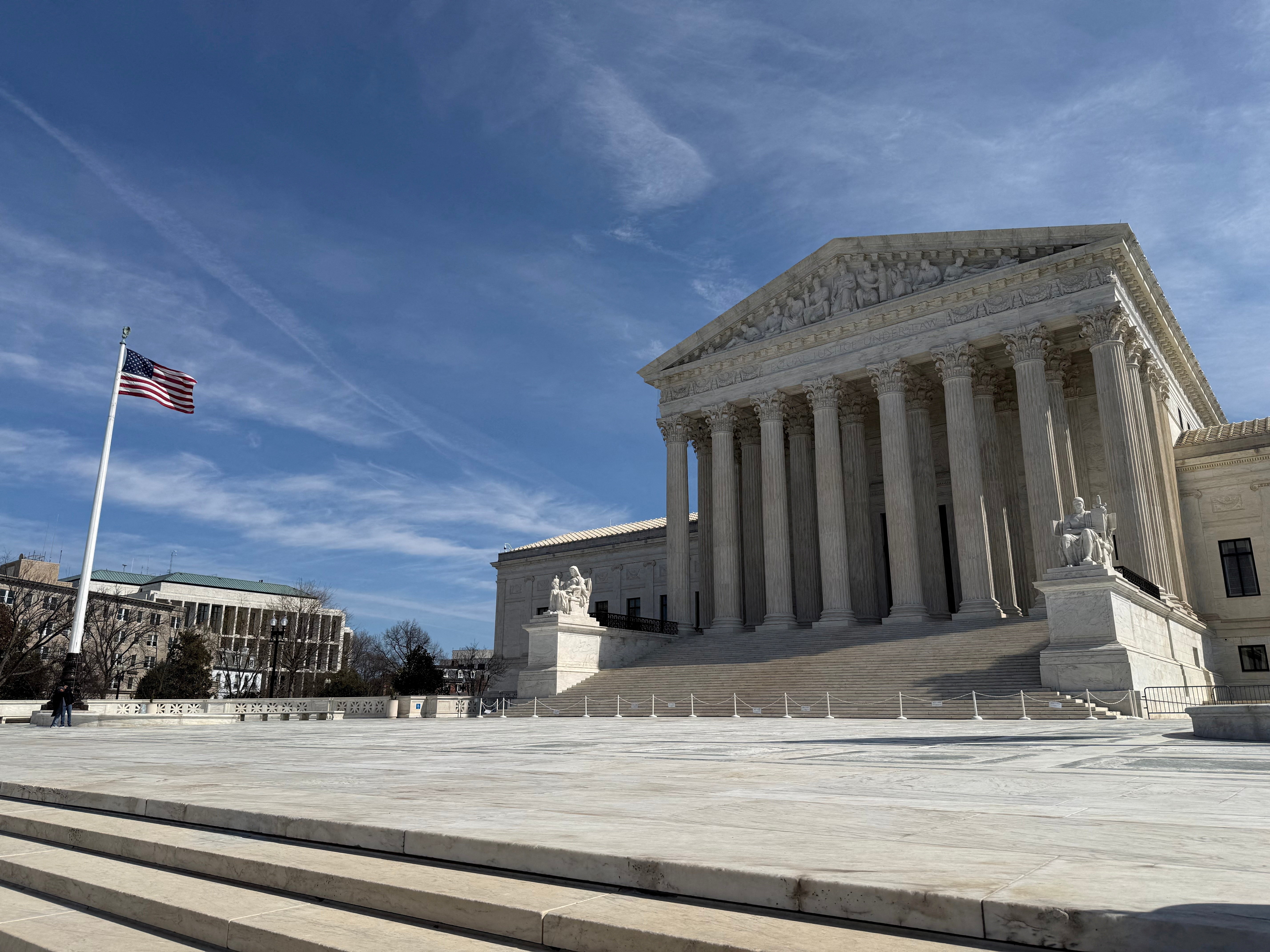 Democratas da Virgínia recorrem à Suprema Corte para restaurar mapa eleitoral favorável ao partido