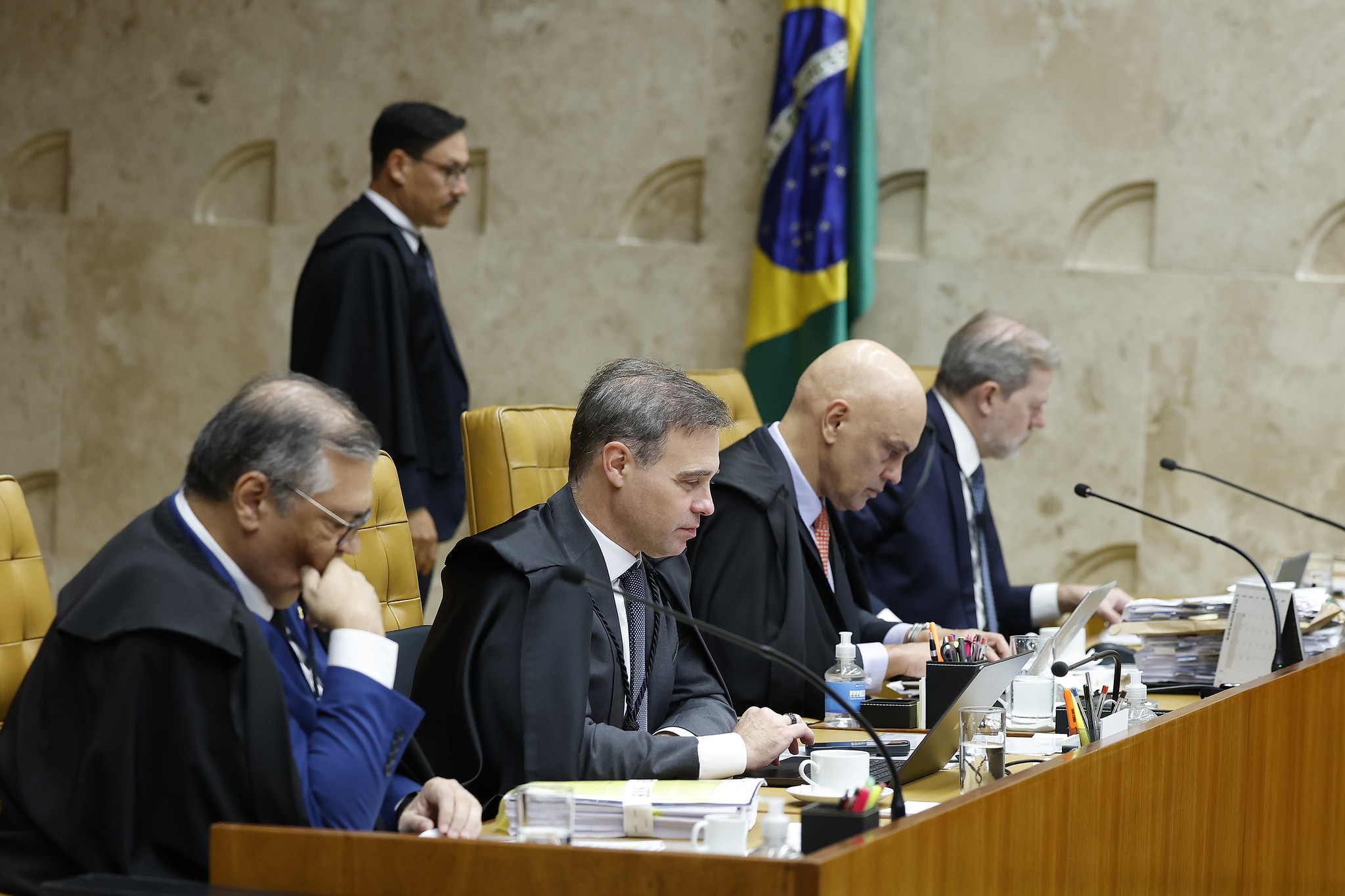 Agenda de política: Com Legislativo sem previsão de votações, crise do STF segue em foco - Foto