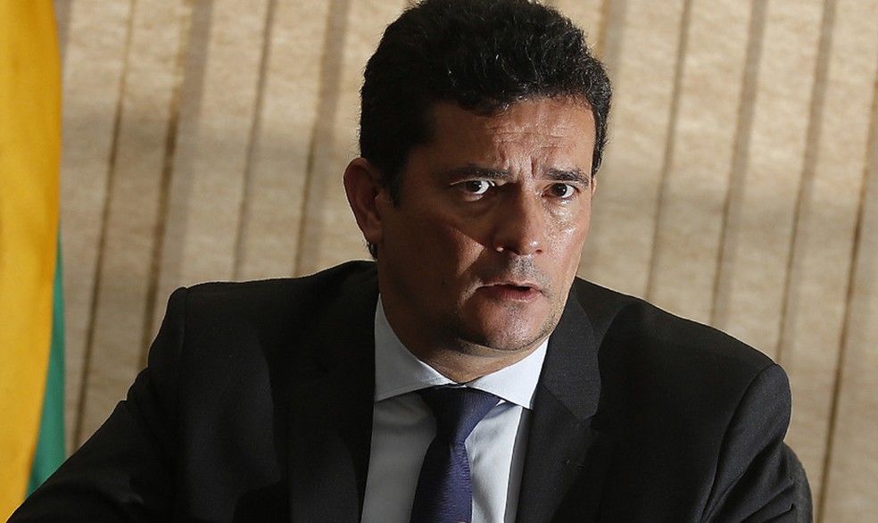 DECISÃO COLOCA EM XEQUE VERSÃO DE MORO SOBRE GRAMPOS ILEGAIS #moro #gr