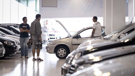 Governo prevê conceder créditos tributários na venda de carro popular