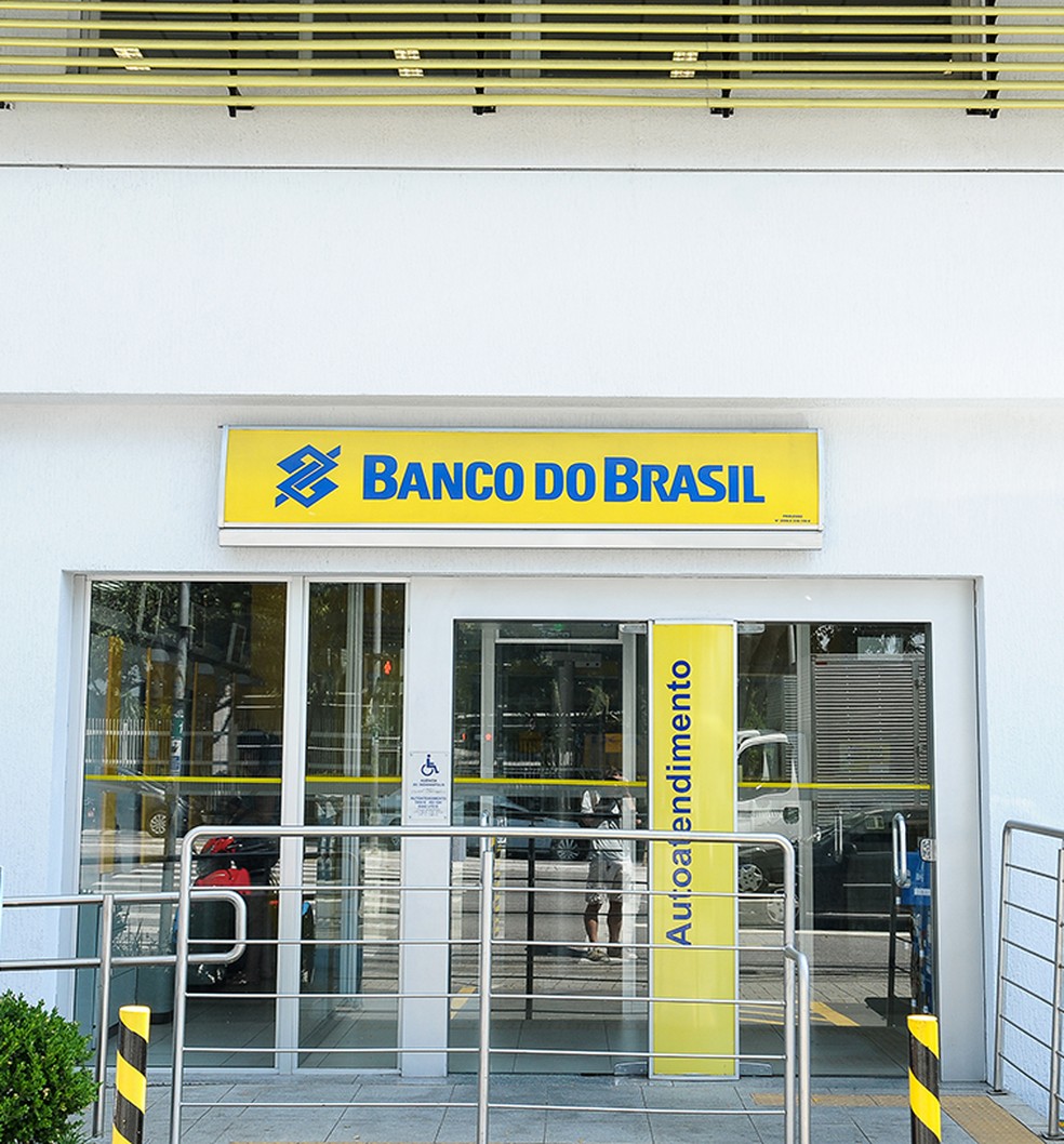 BB supera previsões e lucra R$ 5 9 bi no 4º tri Finanças Valor