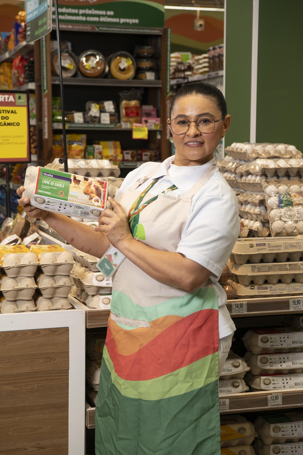 A empresa reforçou a comunicação nas lojas para orientar o consumidor sobre os sistemas de produção e apoiar escolhas mais conscientes — Foto: Divulgação