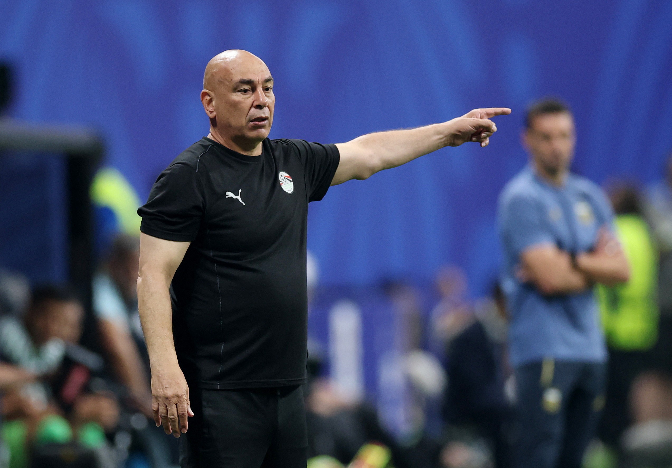 Egito Renova com Técnico Após Eliminação Controversa na Copa