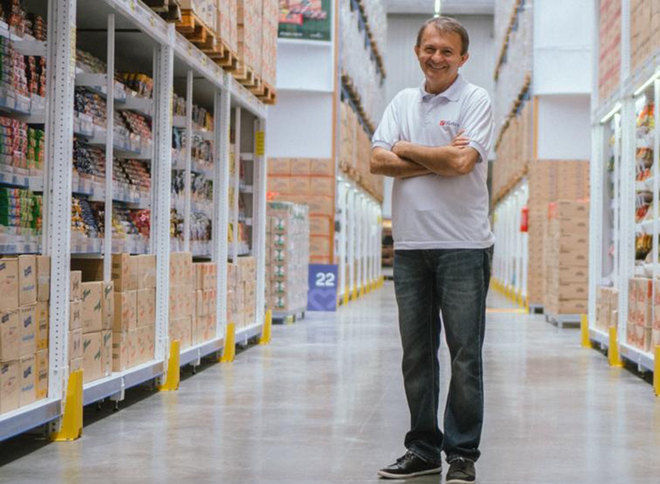 Quem é o bilionário que saiu do top 10 da Forbes após fortuna cair mais de 50% - Foto