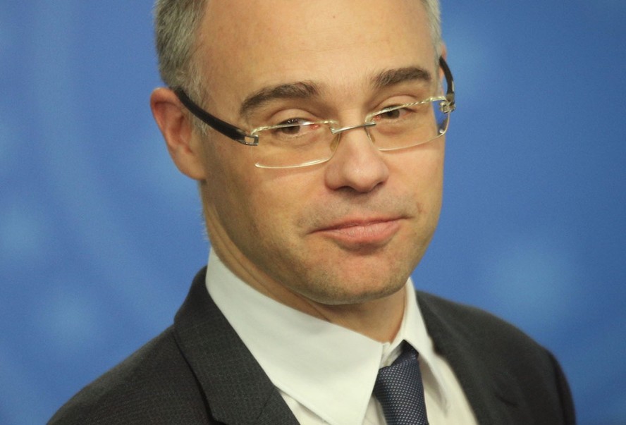 Caso Master: Em meio a rumores de delação, advogado de Vorcaro se reúne com André Mendonça