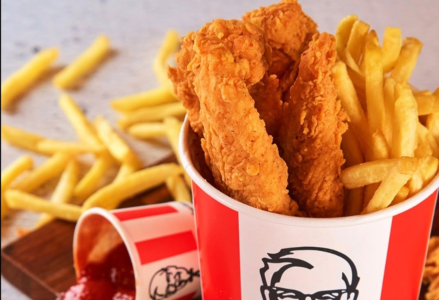 KFC vai trocar Pepsi por Coca-Cola em milhares de restaurantes nos EUA