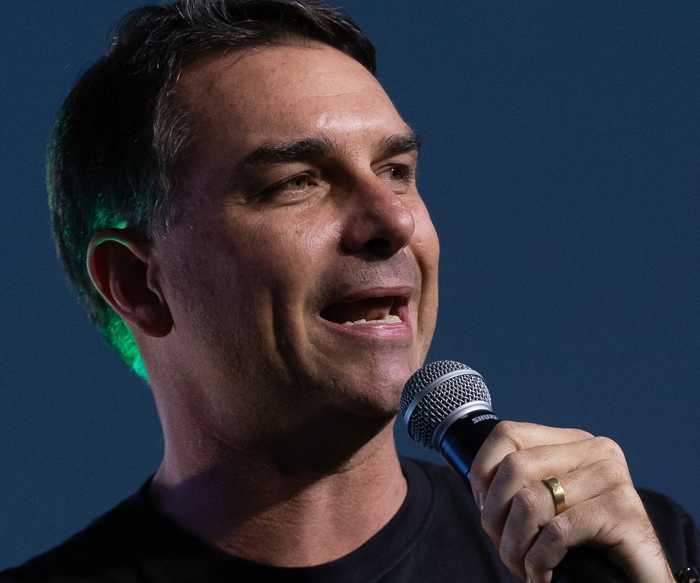 Flávio procura bancadas e mercado para 'se explicar' e afastar rumores ...
