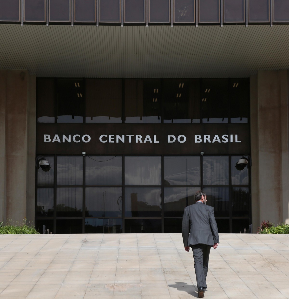 Veja a lista de países com banco central independente ou autônomo