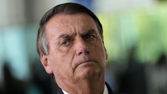 Governo Bolsonaro deixou de provisionar R$ 27 bi para pagar restituição de IR, diz TCU