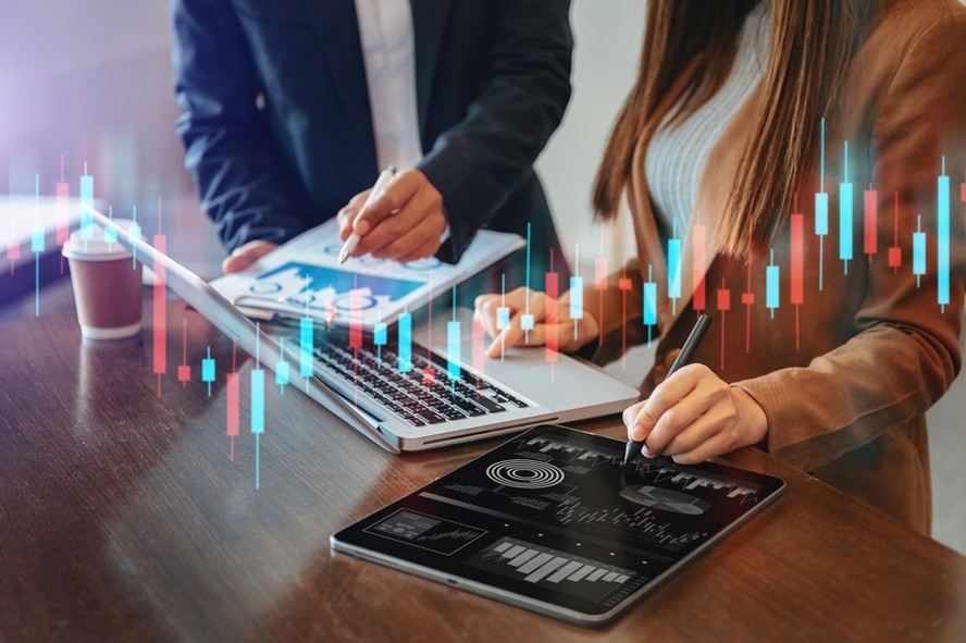 A conformidade regulatória é fundamental para promover a adoção em massa de ativos digitais, garantindo a segurança para os usuários