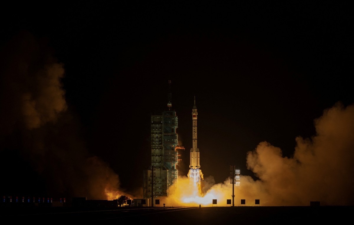 China lanza misión espacial de un año: rumbo a la Luna 2030