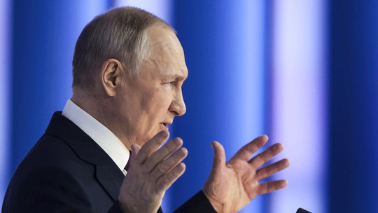 FT: Empresas ocidentais recuam de planos de sair da Rússia