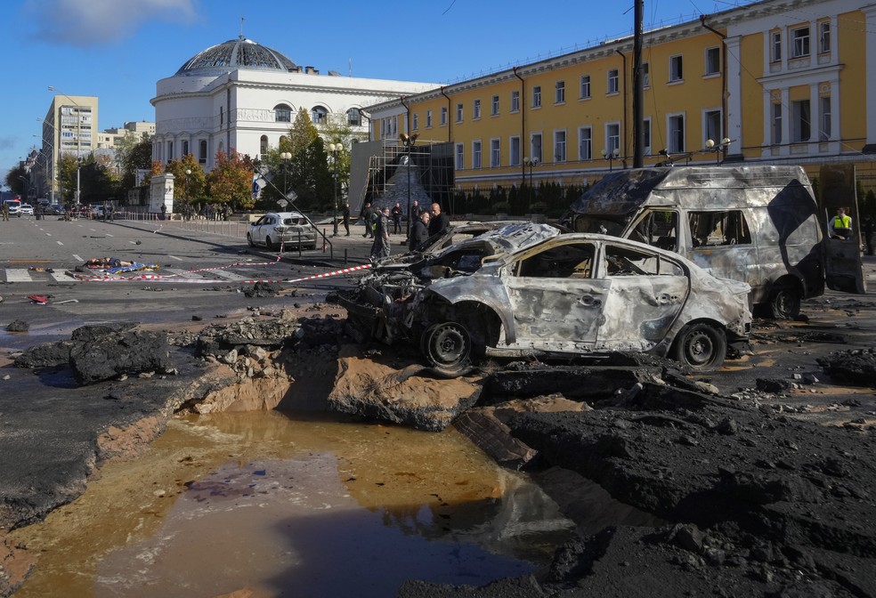 Kiiev após um dos ataques da Rússia — Foto: Efrem Lukatsky/AP