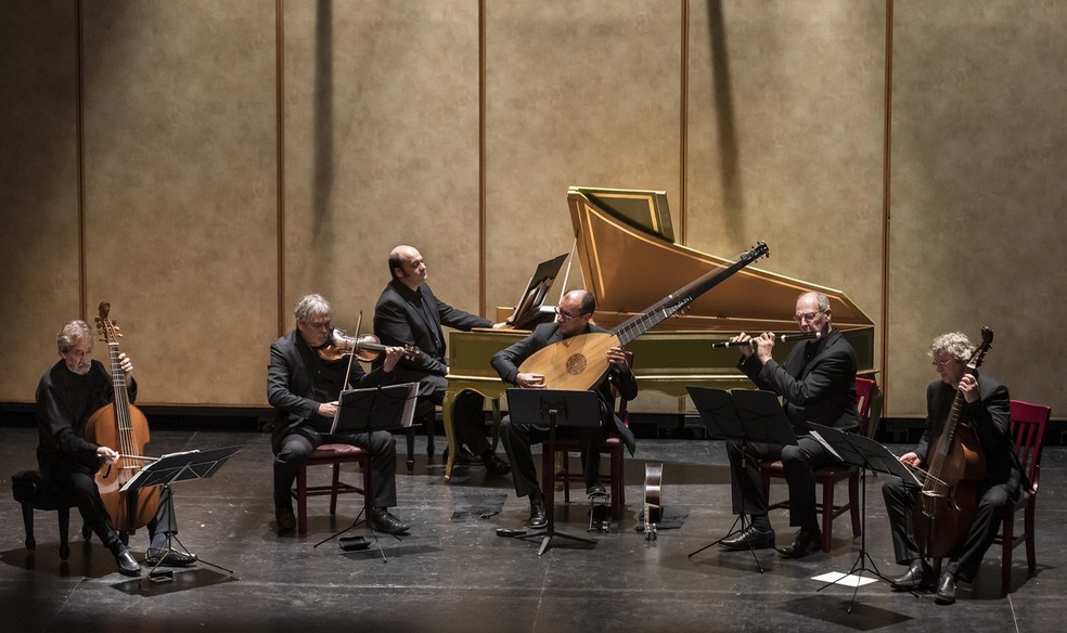 Jordi Savall (à esq.) e Le Concert des Nations tocam Sainte-Colombe, Marais e Leclair em São Paulo — Foto: David Bazemore/Divulgação