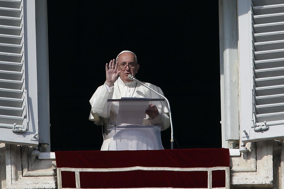 "Machucar uma mulher é ultrajar a Deus, que tomou sua forma humana de uma mulher", disse o papa Francisco na homilia da missa de Ano-Novo de 2022 — Foto: Gregorio Borgia/AP