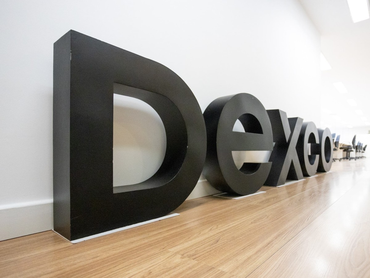 Dexco continúa su estrategia de desalavancaje y mejora de márgenes