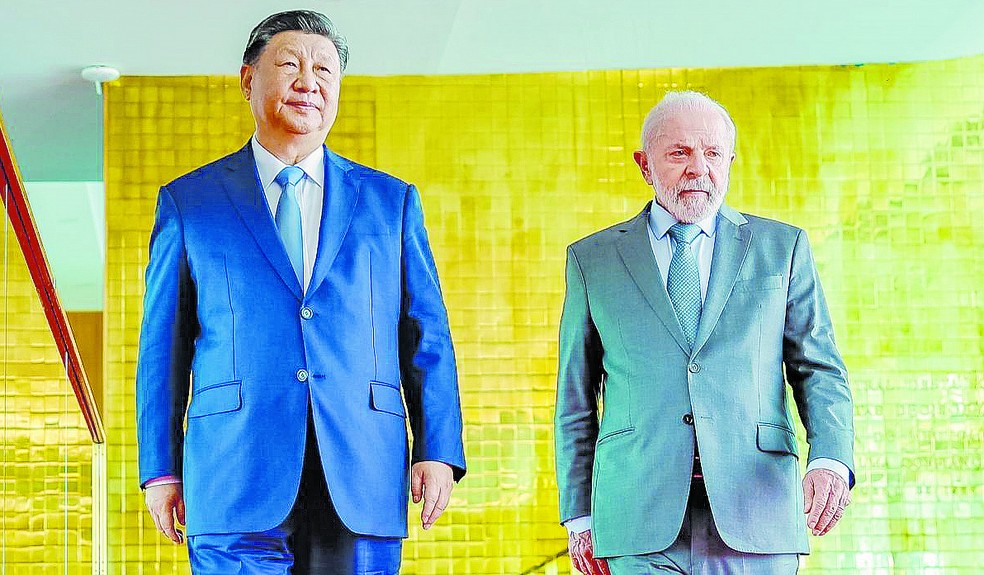 Xi e Lula: China é hoje o principal parceiro comercial do Brasil, e exportações brasileiras para o país asiático são quase o triplo dos embarques para os EUA — Foto: Ricardo Stuckert/PR