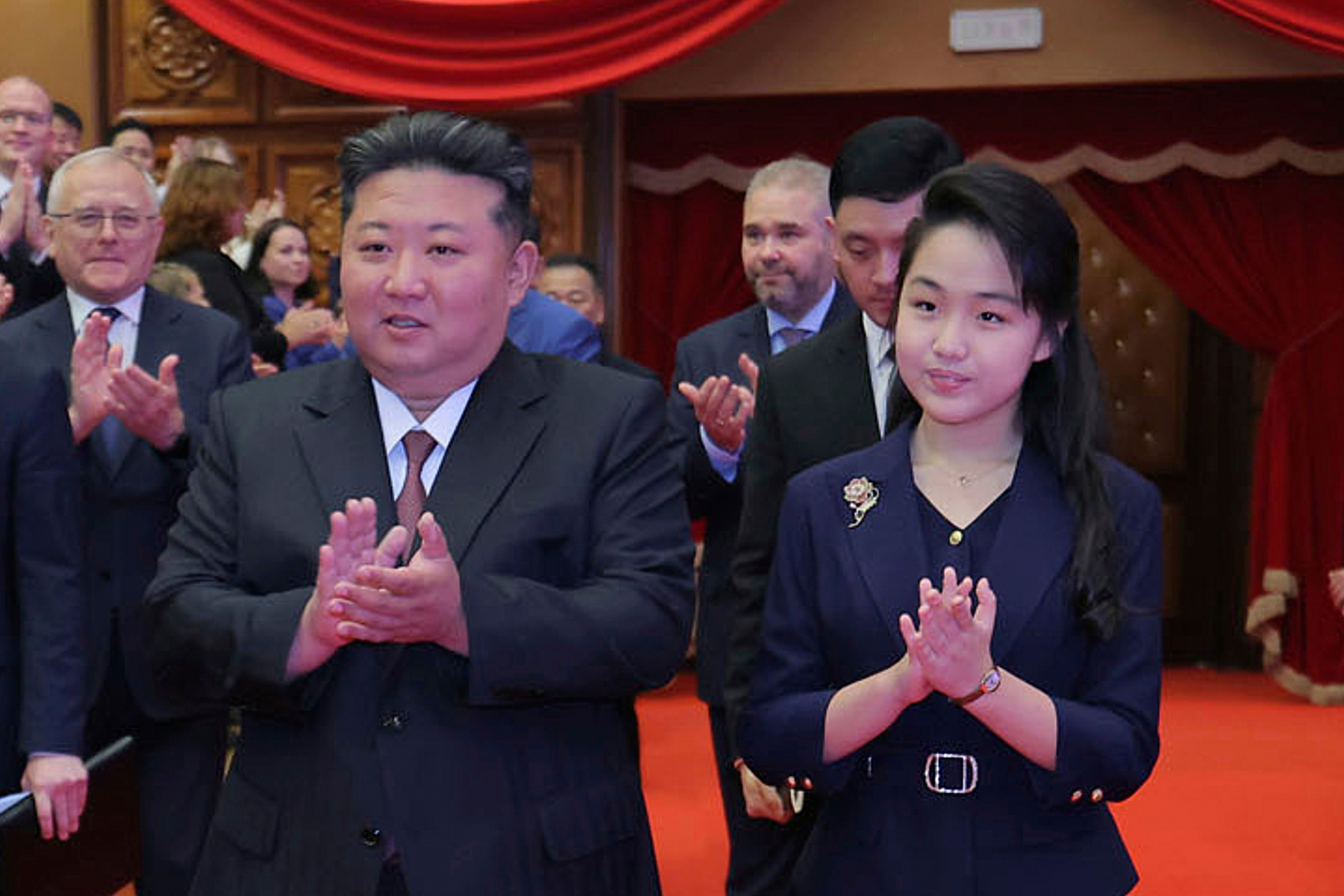 FT: Uma adolescente se encaminha para ser a próxima ditadora da Coreia do Norte