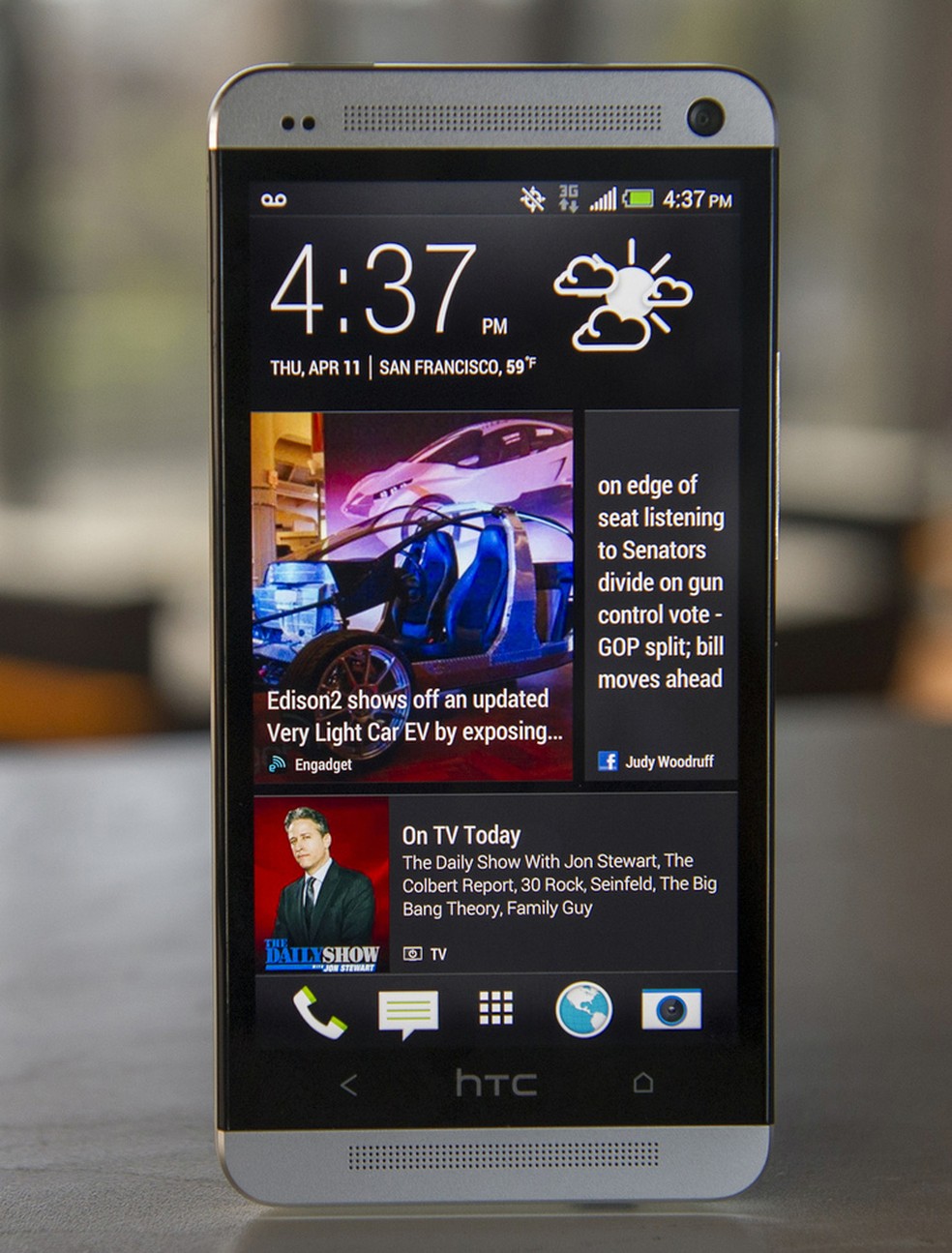 Apesar de trazer inovações, HTC One não é garantia de vitória sobre rivais — Foto: David Paul Morris/Bloomberg