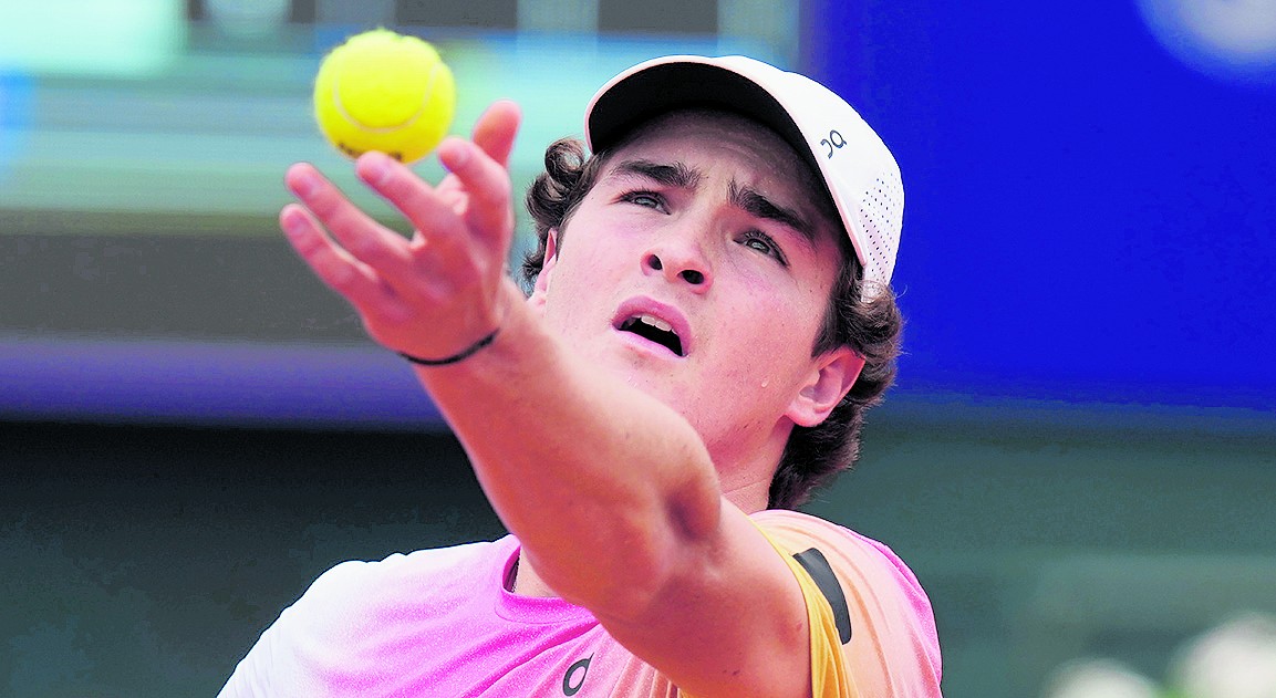 João Fonseca vence Challenger de Phoenix e deve ganhar 20 posições no ranking da ATP