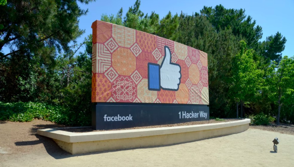 Rival do Facebook tem potencial para crescer 2.900% com investimento no  metaverso