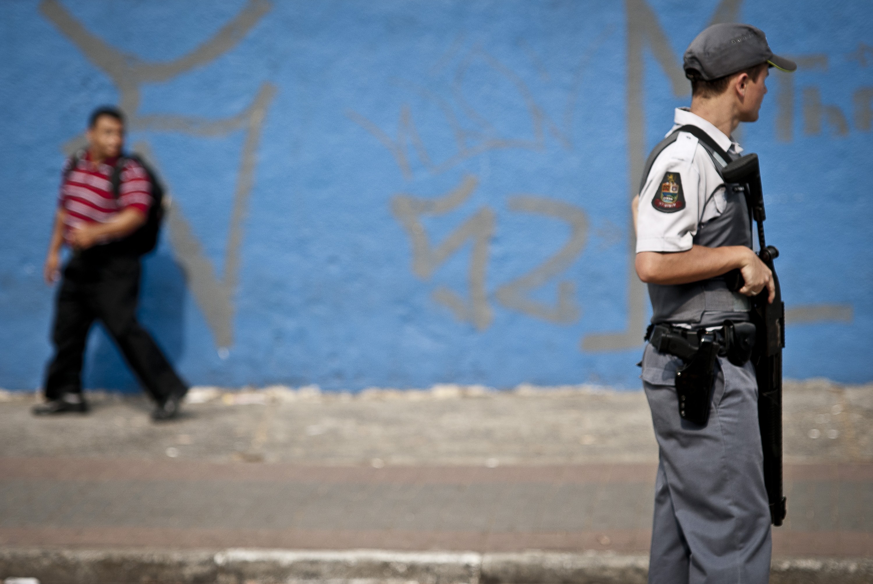 Violência policial se repete em apreensões de jovens infratores, aponta pesquisa