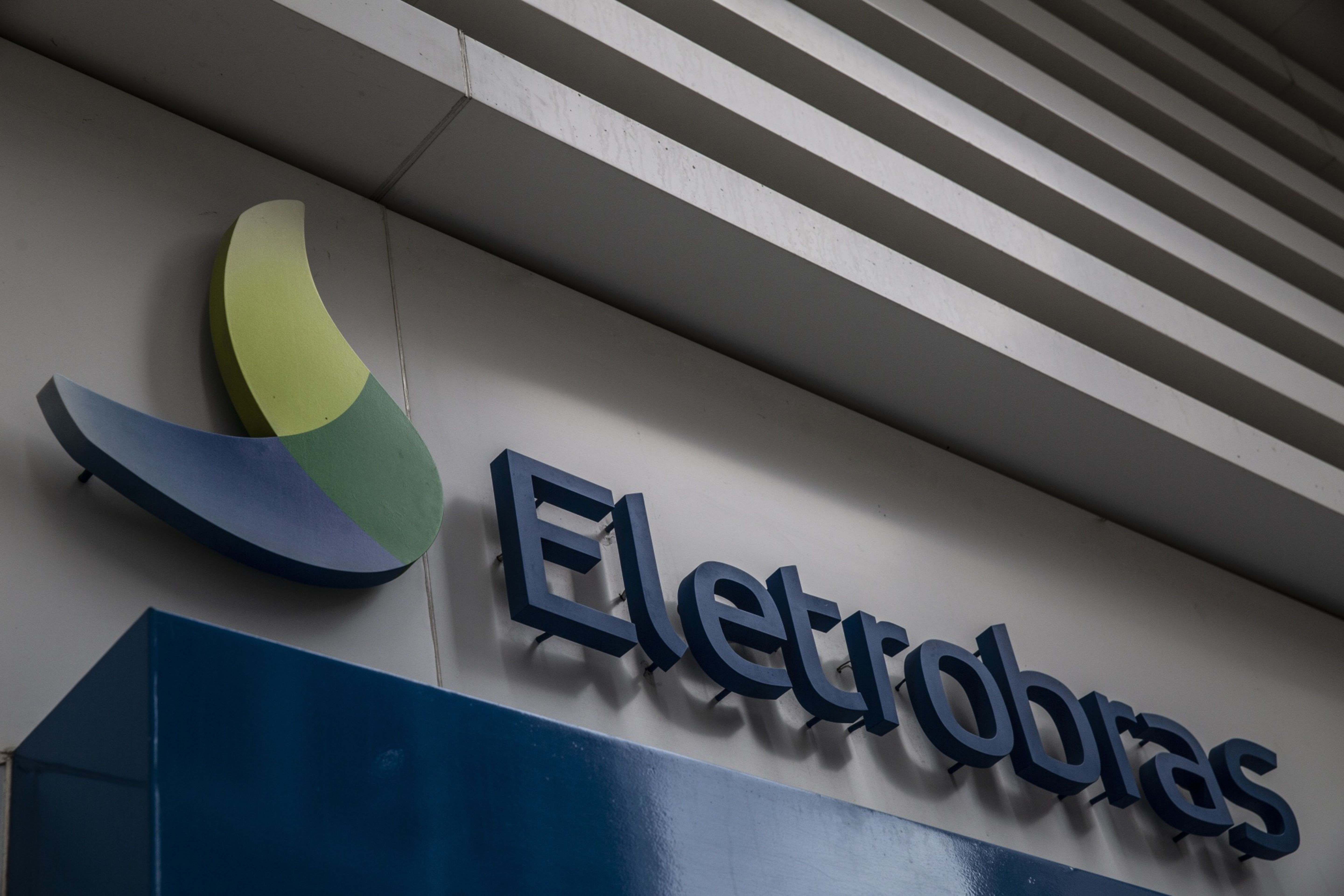 Eletrobras e Tendência Energia fecham parceria focada em consumidor de menor porte no mercado livre