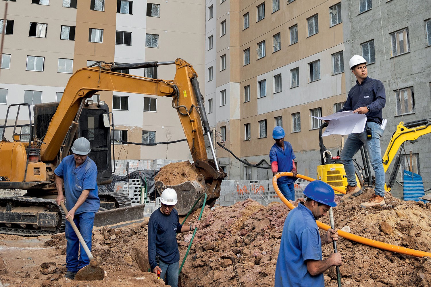 Lançamentos da Cury sobem 24% e vendas, 38%, no 4º trimestre