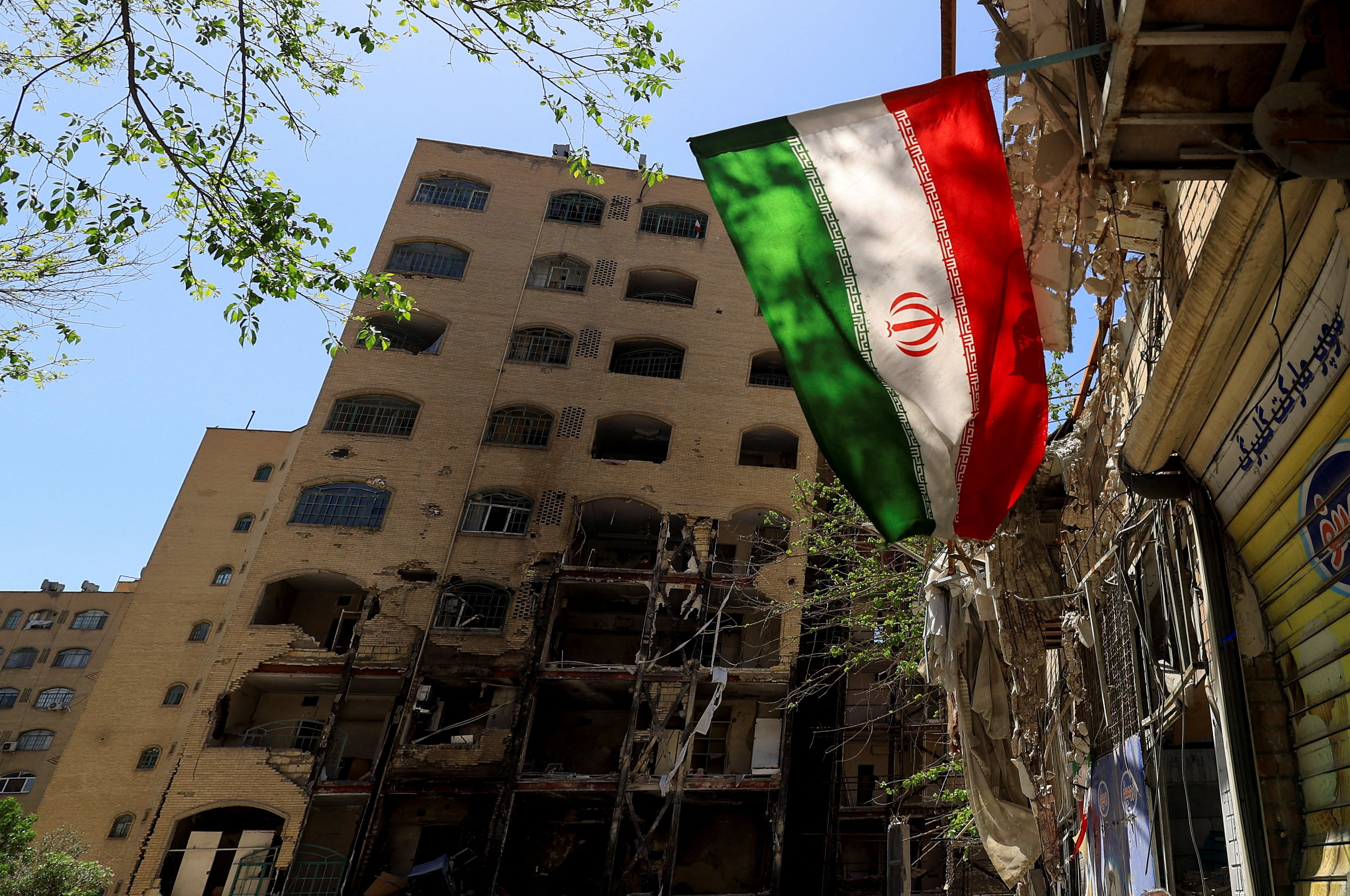 FT: A vida dentro do apagão de internet do Irã