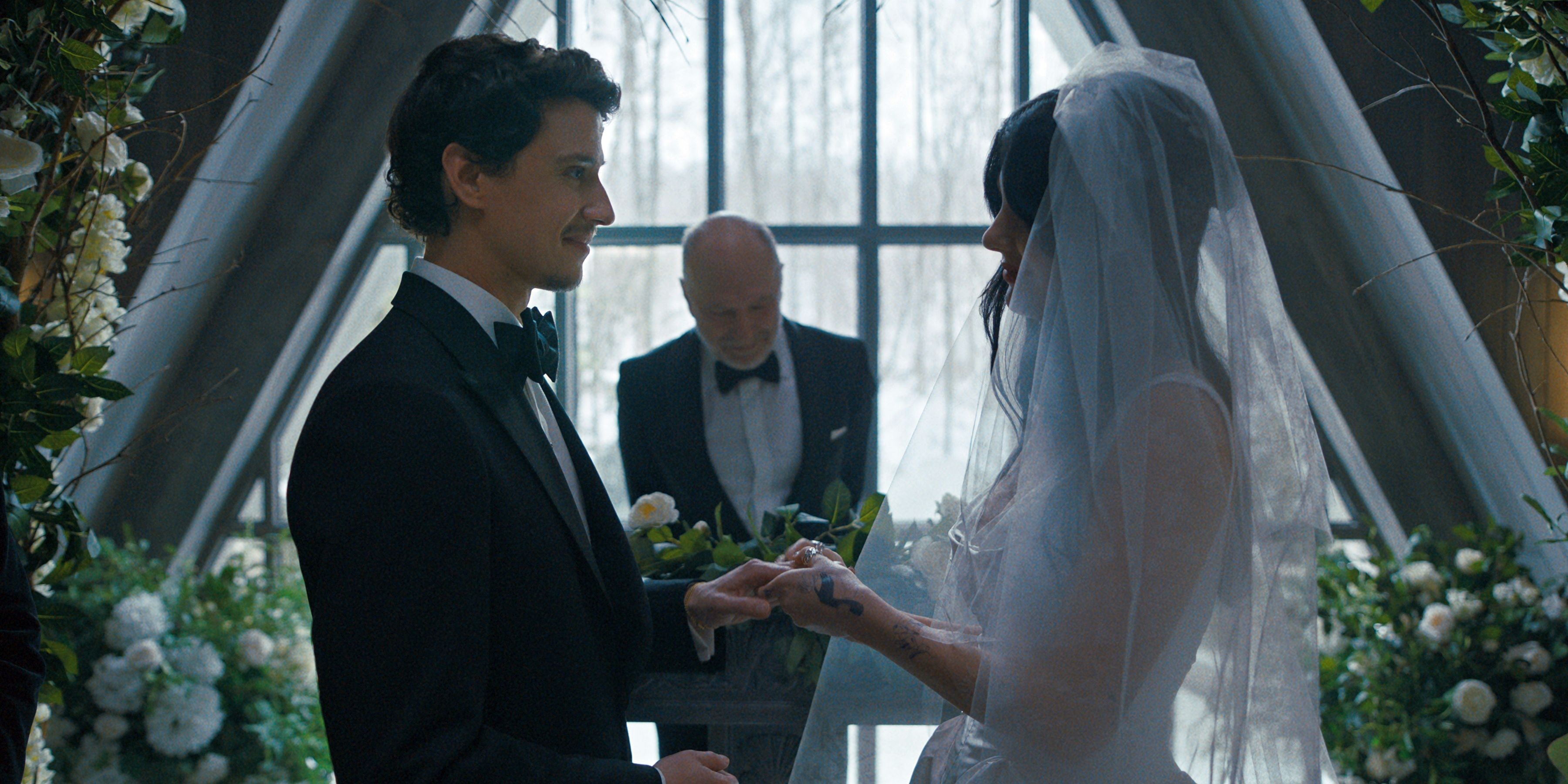 Novo horror dos criadores de ‘Stranger Things’ funciona melhor como uma comédia ácida