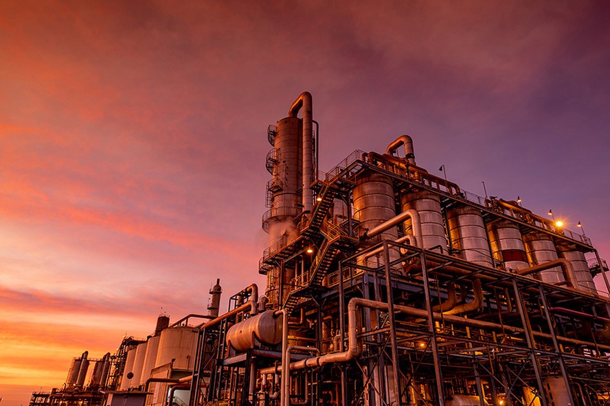 Estrutura das usinas de etanol de cana-de-açúcar, como a Unidade Morro Vermelho da Atvos, em Goiás, poderá ser aproveitada para a nova produção de etanol de milho