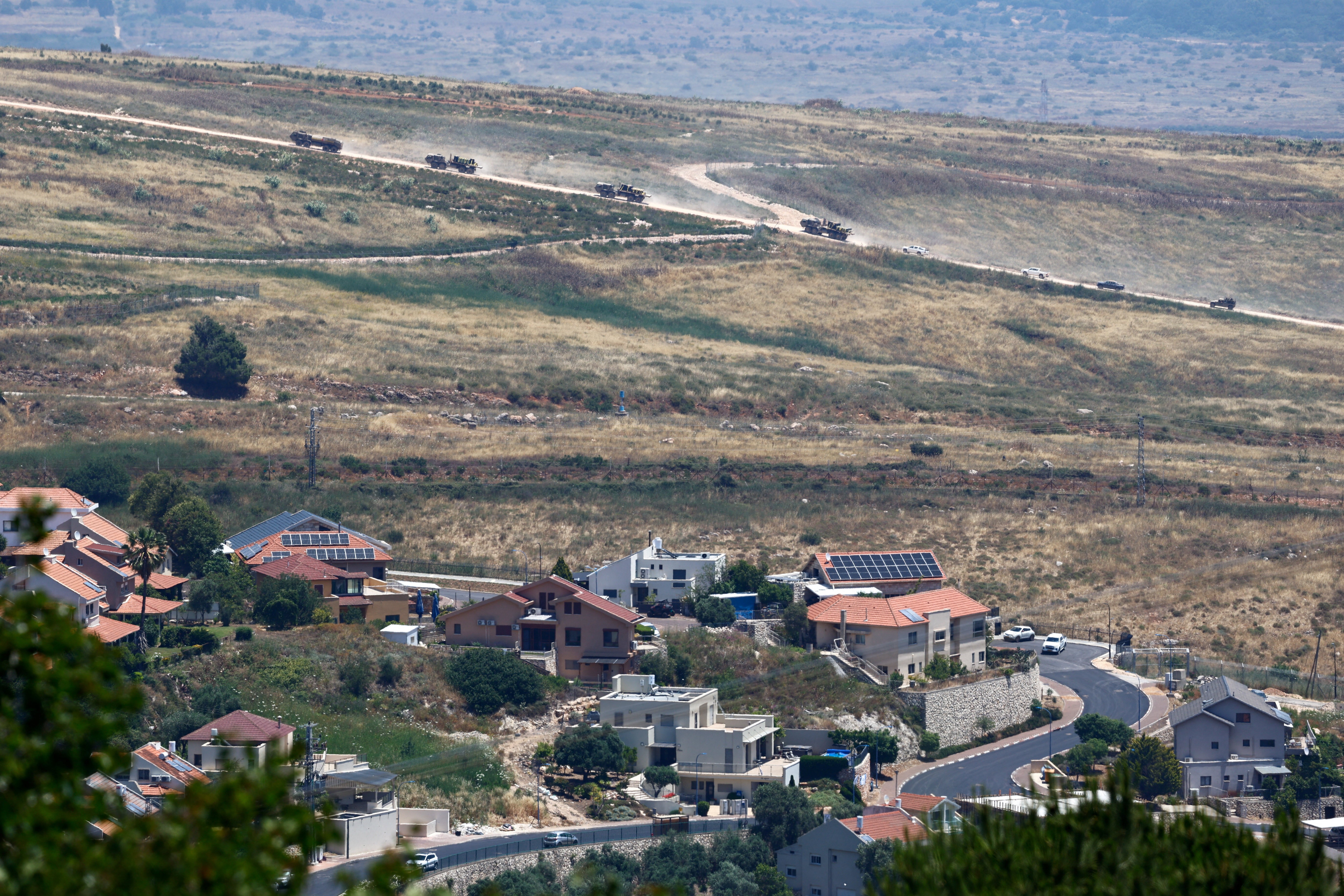 Netanyahu ordena ataques a subúrbios do sul de Beirute após ofensiva do Hezbollah