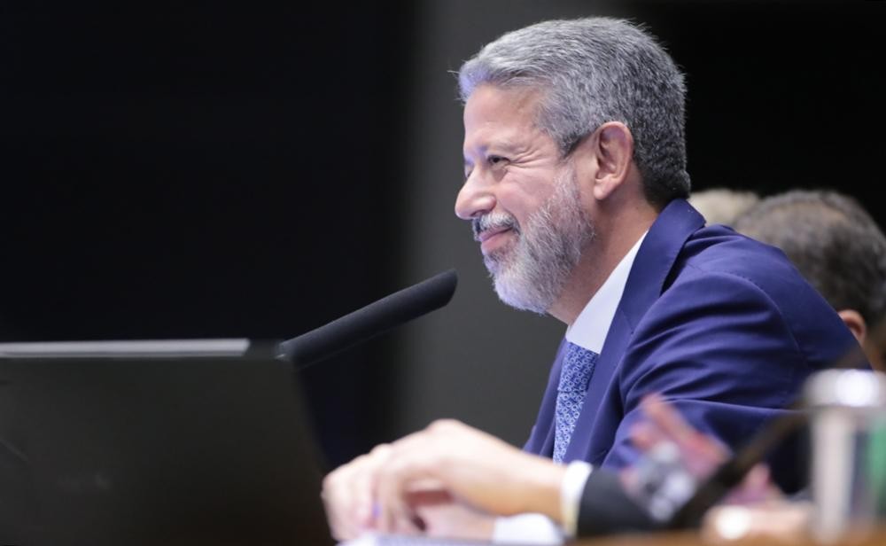 Articulação de Lira por pacote fiscal agrada base, que vê deputado com chances de ocupar ministério