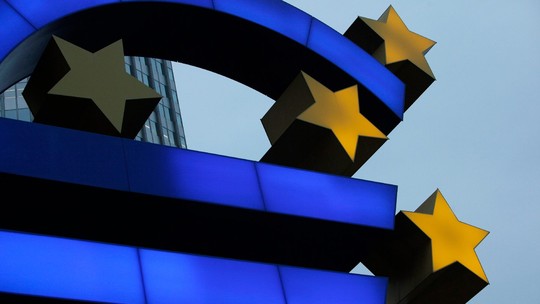 BCE deve ignorar desaceleração do crescimento e da inflação e seguir com alta de juros, diz ING