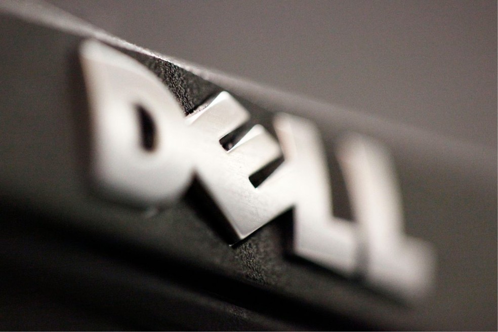 No primeiro trimestre fiscal de 2024, encerrado em 5 de maio, lucro, receitas e vendas da Dell caíram  — Foto: Matt Rourke/AP