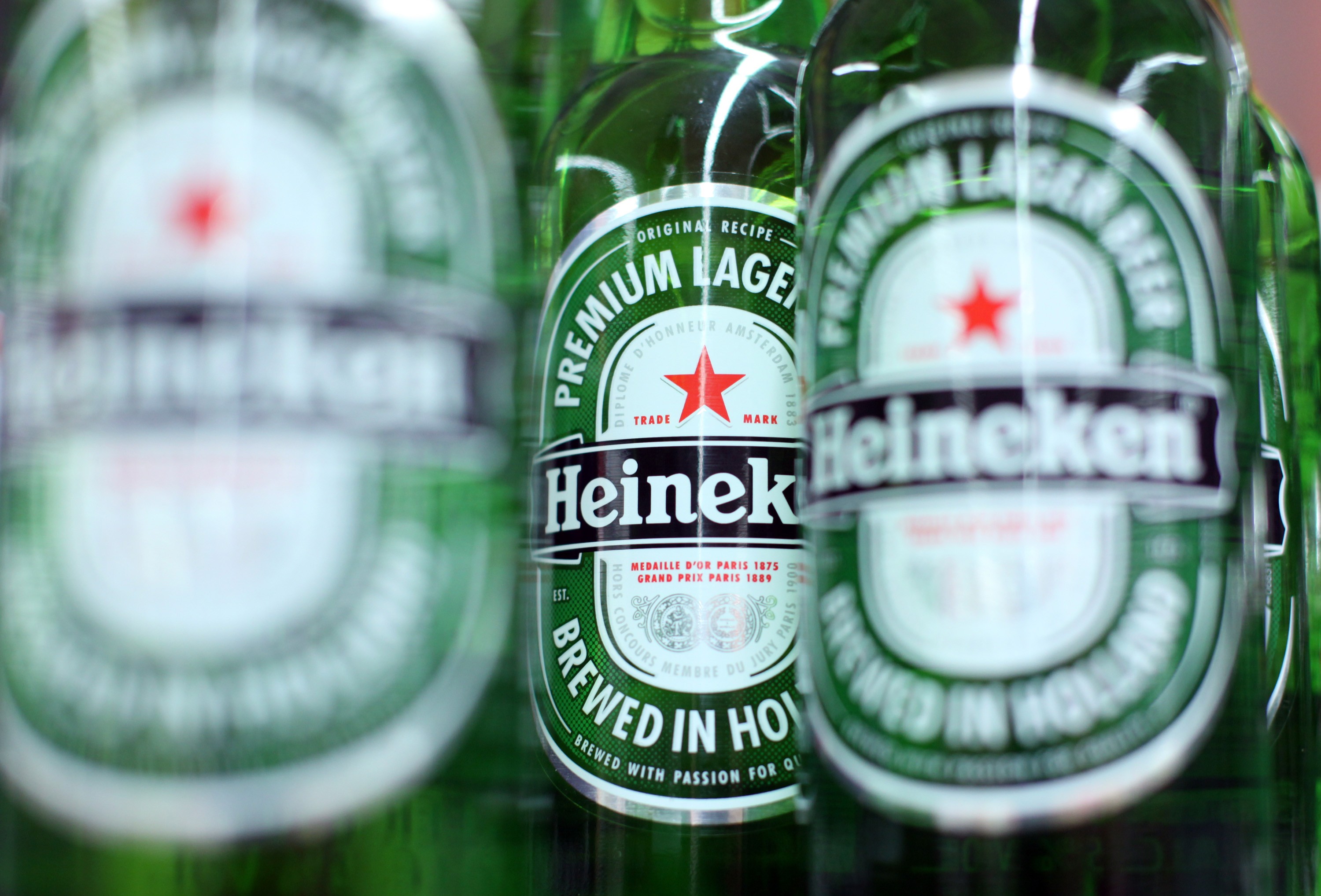 Heineken lança ação na Netflix com 10 mil cupons de Uber