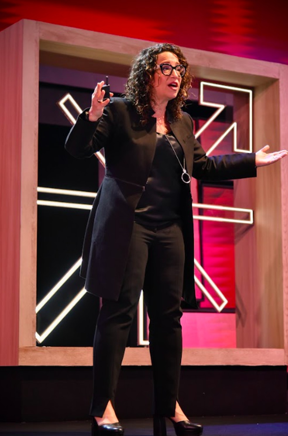 Além da disseminação das chamadas 'fake news', Webb diz que outra consequência do superciclo – "ainda mais preocupante" – se refere a novas divisões geopolíticas — Foto: Paulo Cesar Rocha