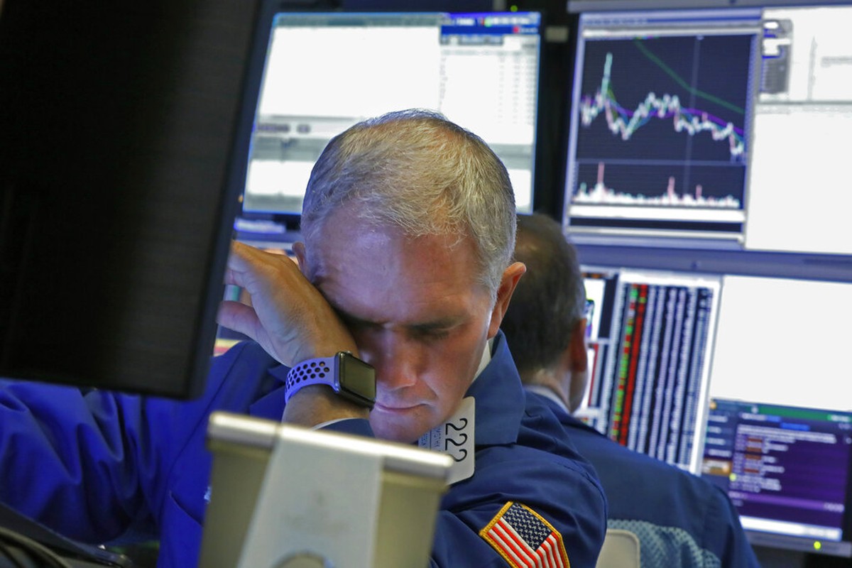 Bolsas de NY caen 1,87% por crisis en Medio Oriente y tecnología