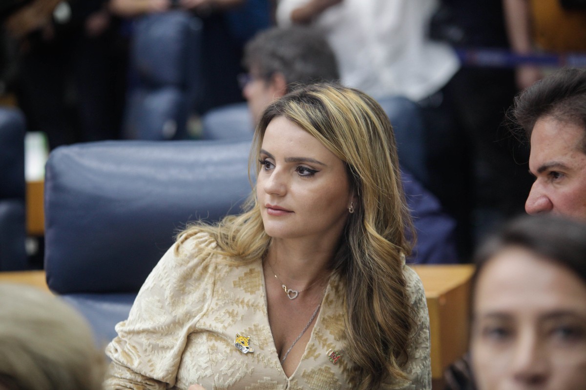 Imagem ilustrativa sobre Renan Santos promete nomear Amanda Vettorazzo como ministra se eleito